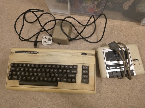 Commodore vic computer and - commodore, 20