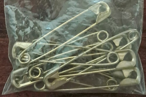 45mm gold safety pins - 10,