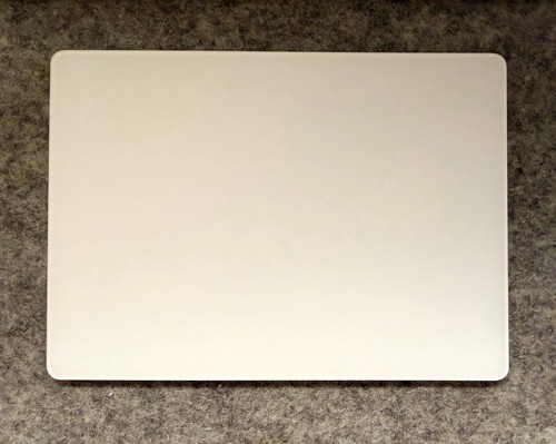 Apple magic trackpad - magic,