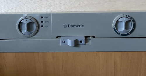 Dometic rm7 series - 7,