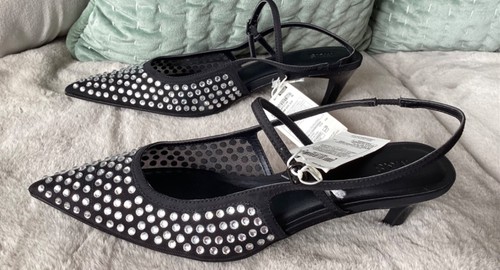 Bnwt black beaded kitten - bnwt,