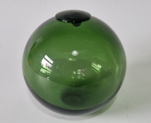 Vintage green glass - green,