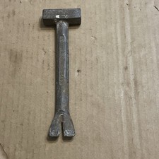 Vintage BRADES Box Terrier