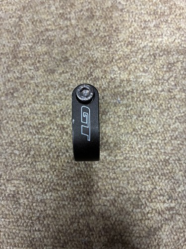 Rare seatpost clamp - seatpost, 32.0