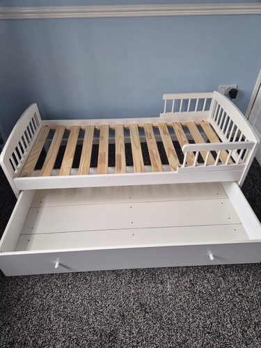 Jesse toddler bed with - jesse,