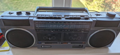 Hitachi trk w22e vintage - hitachi,