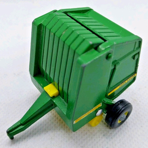 Ertl 577 john deere round - -,
