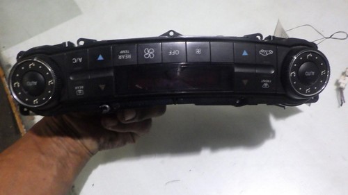 Mercedes e500 climate - 06,