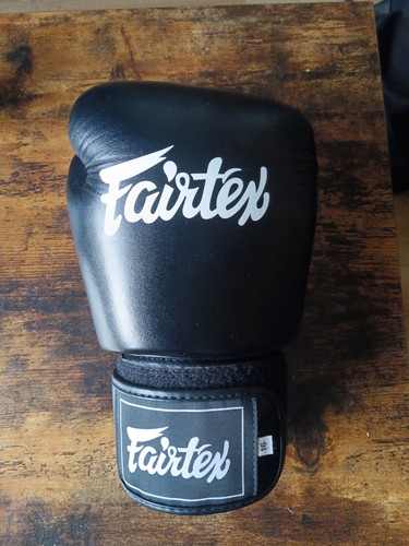 Fairtex bgv1 muay thai boxing - fairtex,