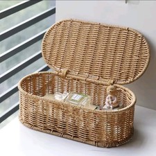 Ratan storage basket With lid. Weave Basket