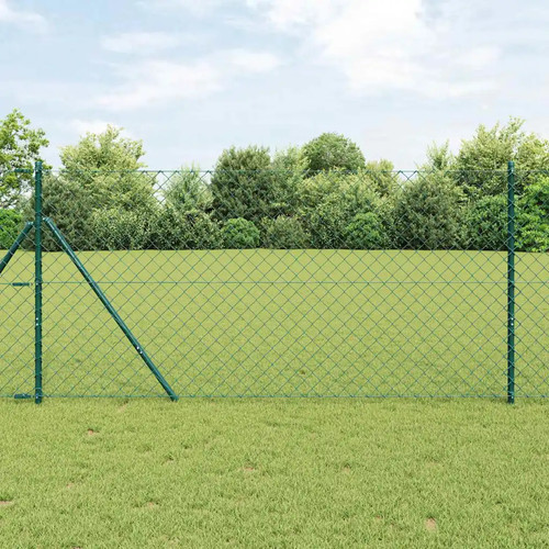Chain link fence with posts - link,