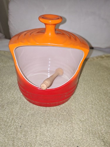 Creuset salt pig - le,