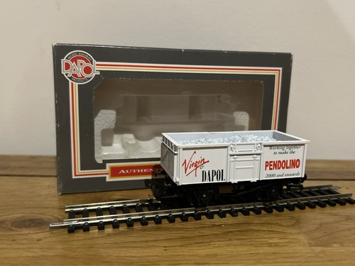 Dapol gauge virgin - 00, trains
