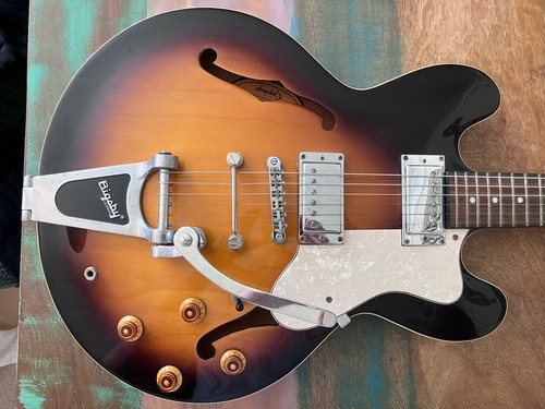 Epiphone dot sunburst 2001 - dot,