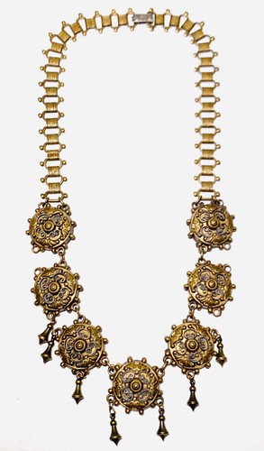 Vintage victorian revival - vintage,
