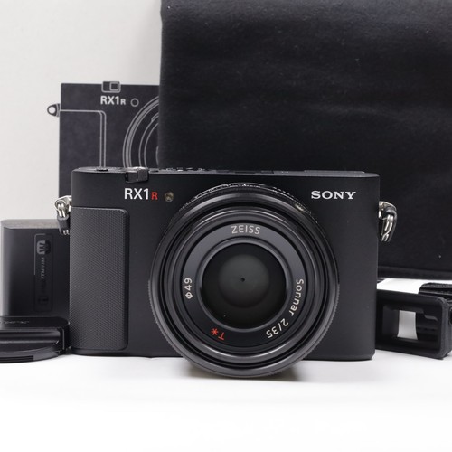 Sony cyber shot rx1r iii - cyber-shot,