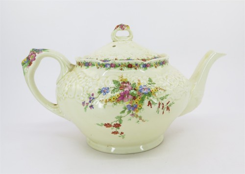 Chatham floral teapot with - floral,