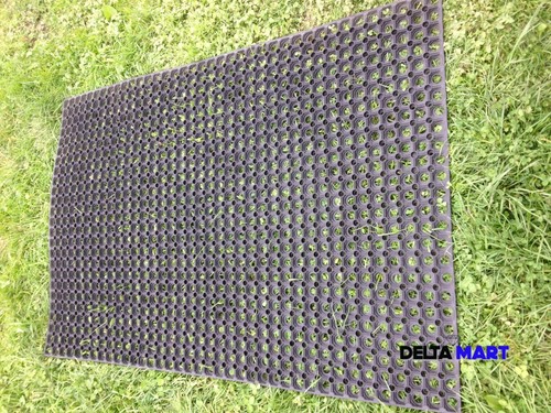 Grass mat playground cow - grass,