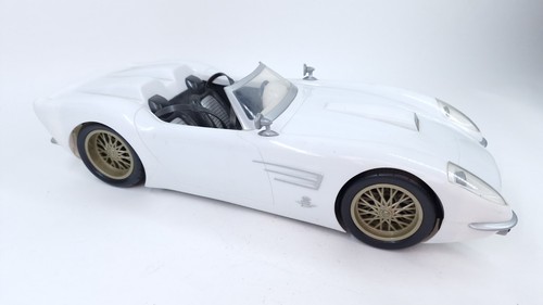 Bratz doll car white - bratz,