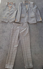 Marc Darcy London Suit