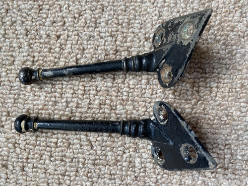 Victorian iron coat - victorian, hook