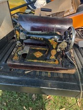 SINGER PORTABLE SEWING MACHINE G0152790 MODEL 128 NO PEDAL SEE PHOTO DESCRIPTION