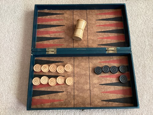 Backgammon set made in - set,