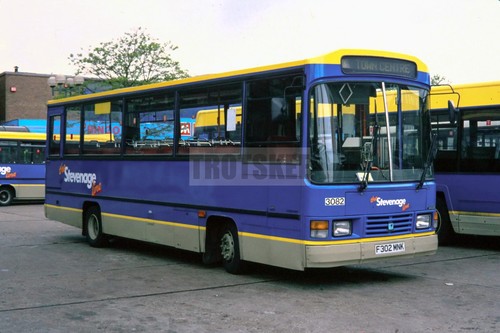 35mm slide luton - &, district