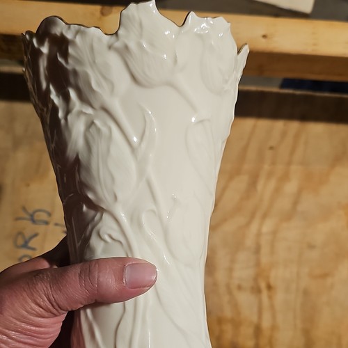 Lenox classic tulip flare - lenox, vase