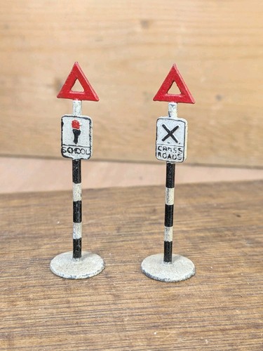 Pair pre war - dinky, road