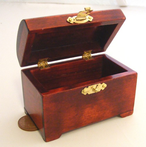 Dolls house chest trunk wood - house,