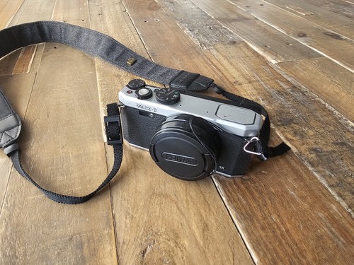 Pentax silver 12 0mp - silver, 12.0mp