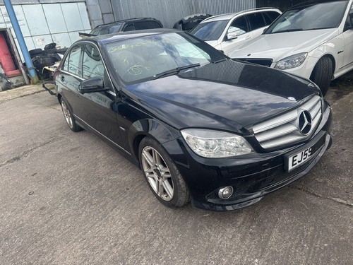Mercedes class w204 pre - mercedes,