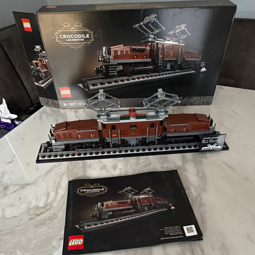 Lego icons crocodile - lego,