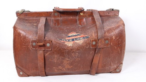 Large vintage gladstone bag - vintage,