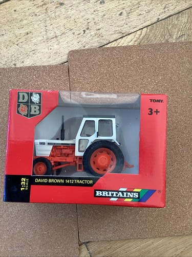 Britains ertl david brown - ertl, case