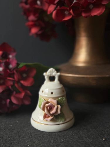 Vintage ceramic pomanders - pomanders, a