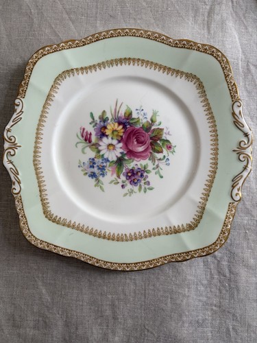Vintage paragon large cake - vintage,