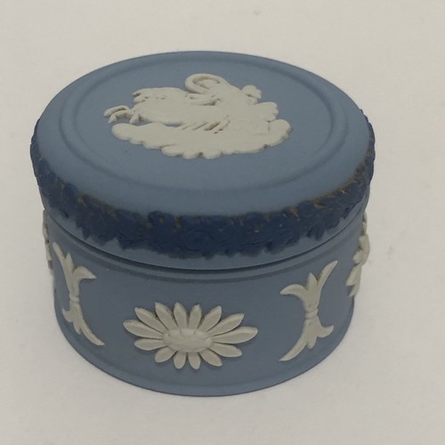 Wedgwood tri colour jasperware - tri,