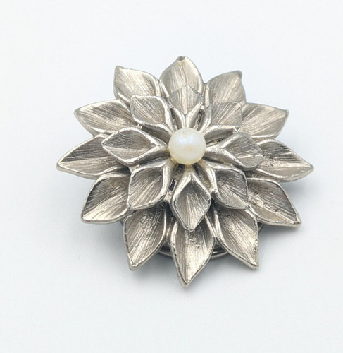 Vintage silver tone flower - vintage,