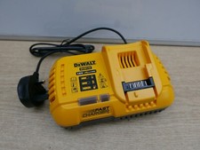 DeWalt DCB118 54V 18V XR Flexvolt Fast Battery Charger 240v