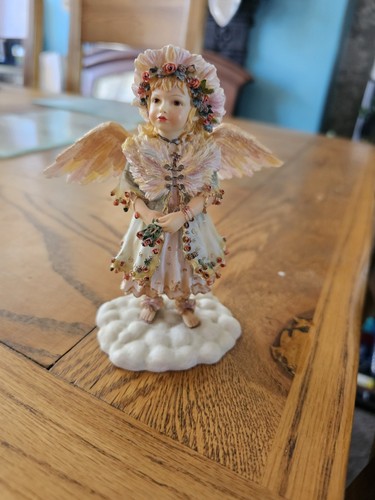 Whispering angels christine - whispering,