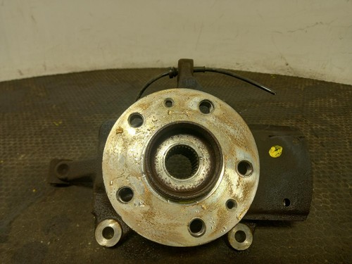 Renault trafic wheel - hub, stub