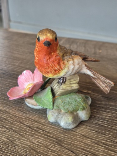 Fine porcelain european robin - fine,