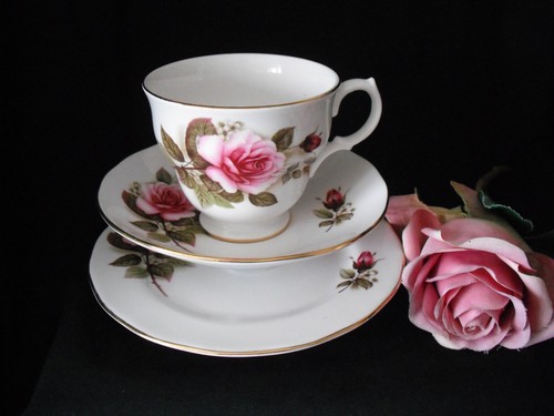Vintage pretty gainsborough - pretty,