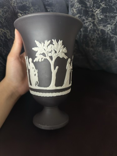 Wedgwood black jasperware - black,