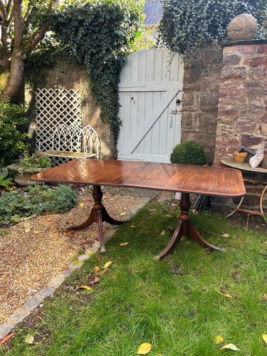 Dark wood regency - , antique