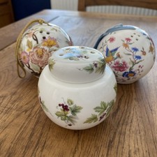 Bone China Vintage Pomander