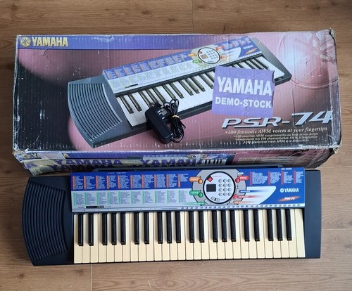 Yamaha electronic keyboard - electronic,