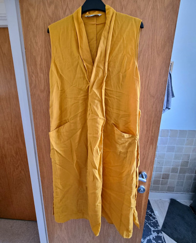 Zara women size yellow - zara,